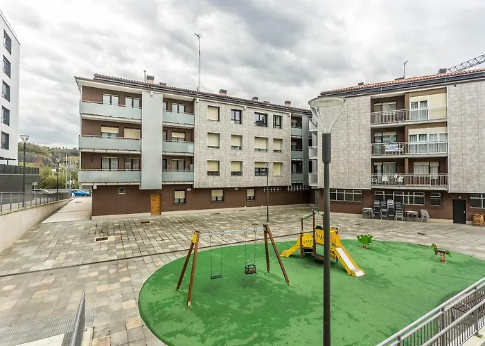 Apartament Paseo Antzieta 31. 1e