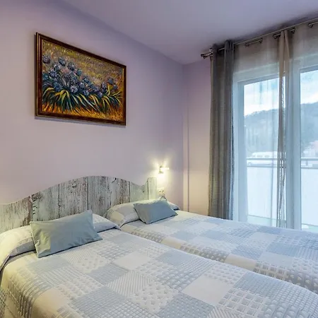 Paseo Antzieta 31. 1e Apartamento *
