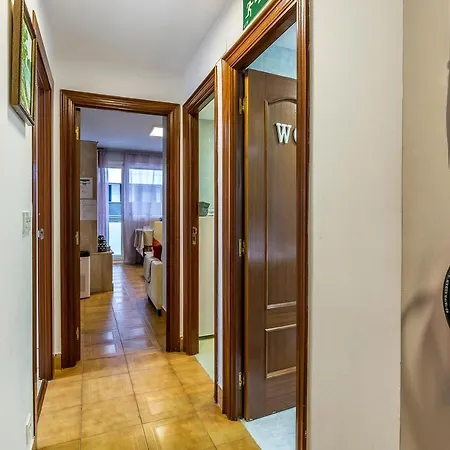 Paseo Antzieta 31. 1e Apartment